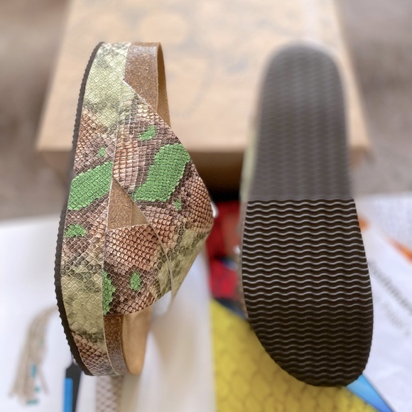 Free People Sidelines Flatform Sandals - Picture 11 of 13